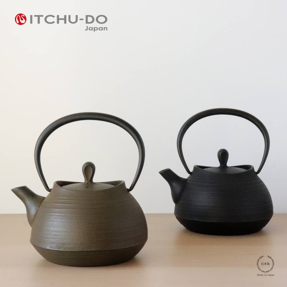 壱鋳堂 ITCHU-DO 鉄瓶 刷毛目 黒 さび茶 1L 南部鉄器 51007 : 雑貨のお