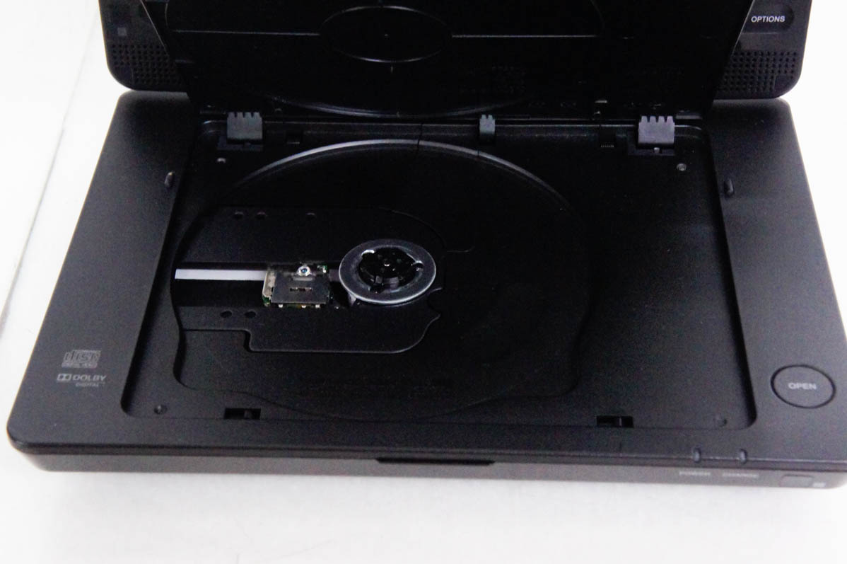 中古 SONYソニー 9V型 ポータブルDVDプレーヤー DVP-FX950 : エス