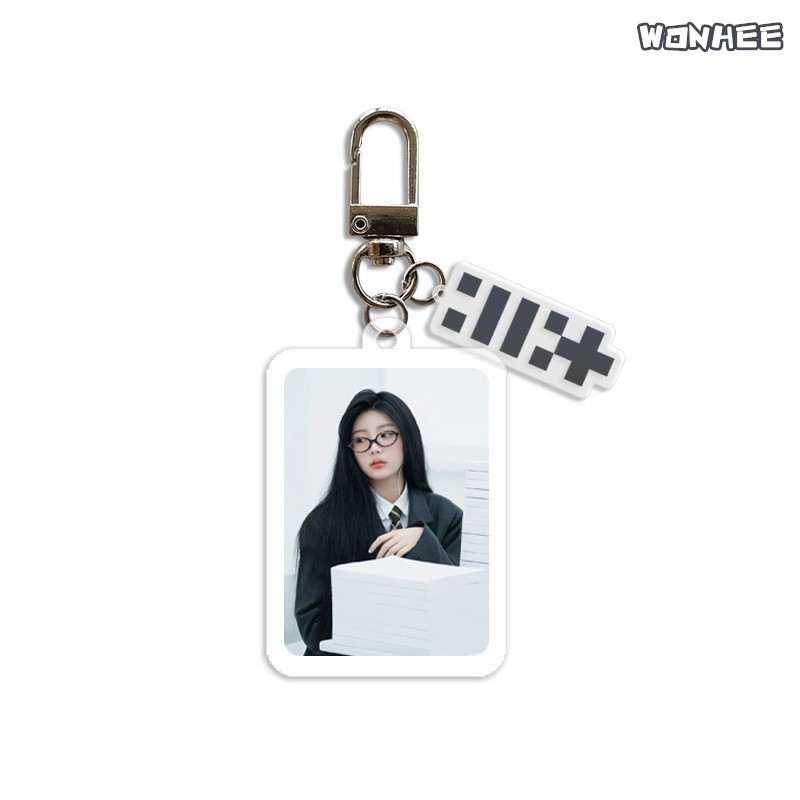 2番目半額 ILLITグッズ キーリング プラスチック アイリット