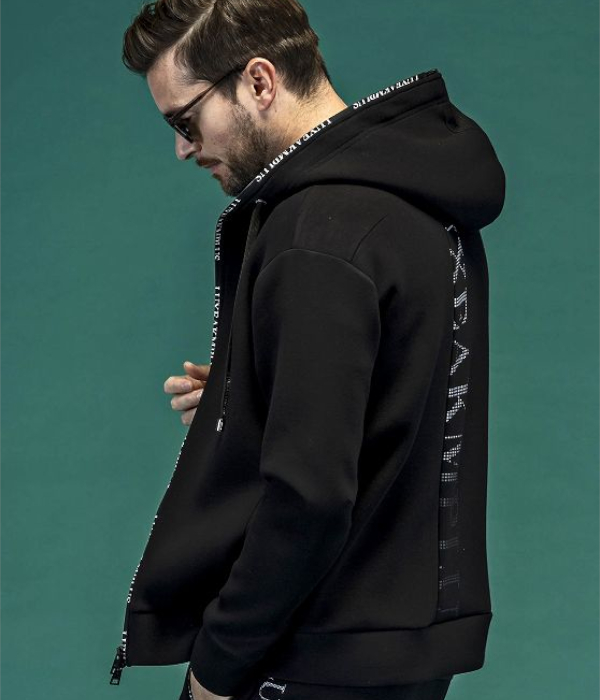 LUXE AKM PLUS リュクスエイケイエムプラス 軽量スウェットバックロゴ