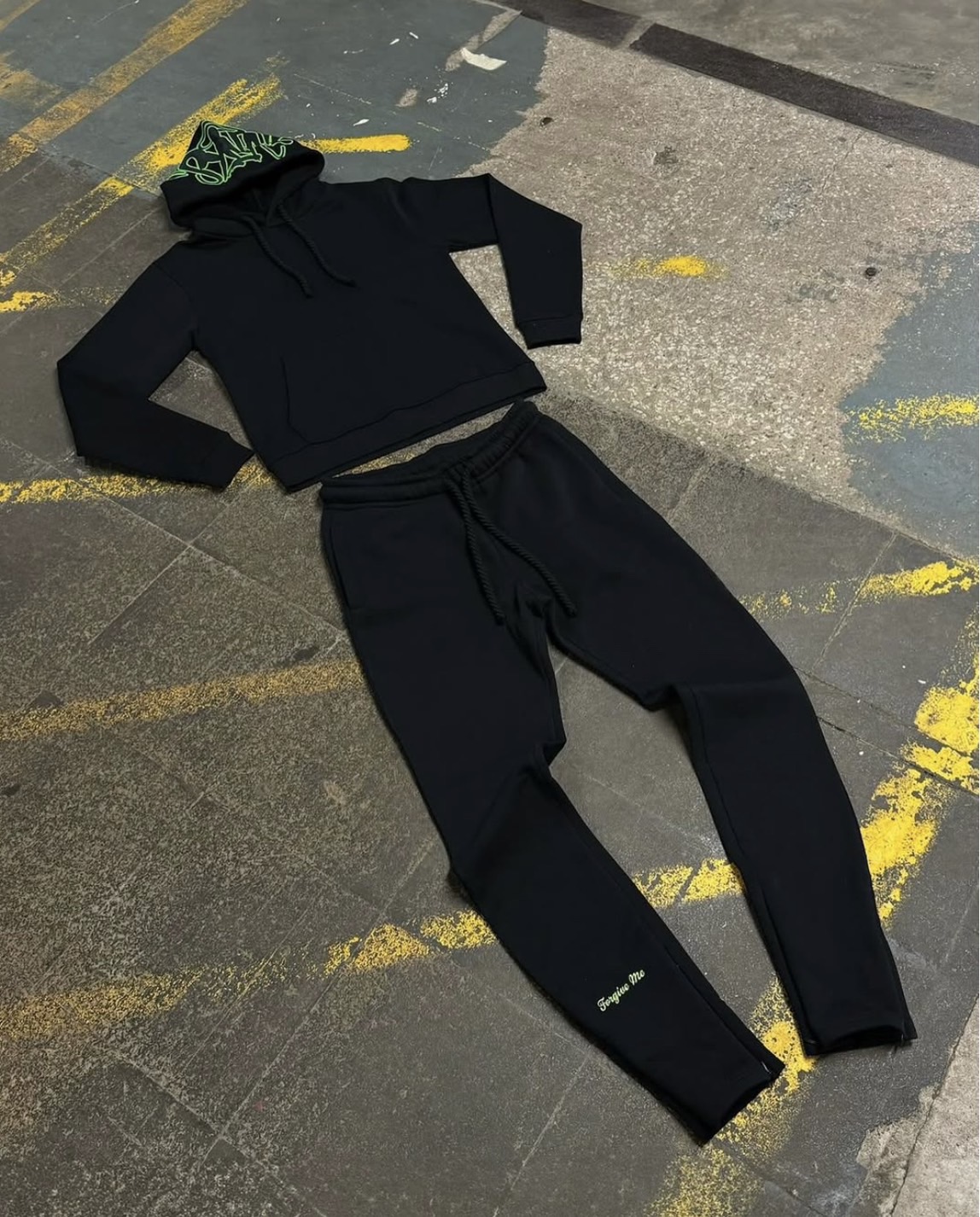 SYNA WORLD OG TRACKSUIT 【BLACK x GREEN】 セットアップ