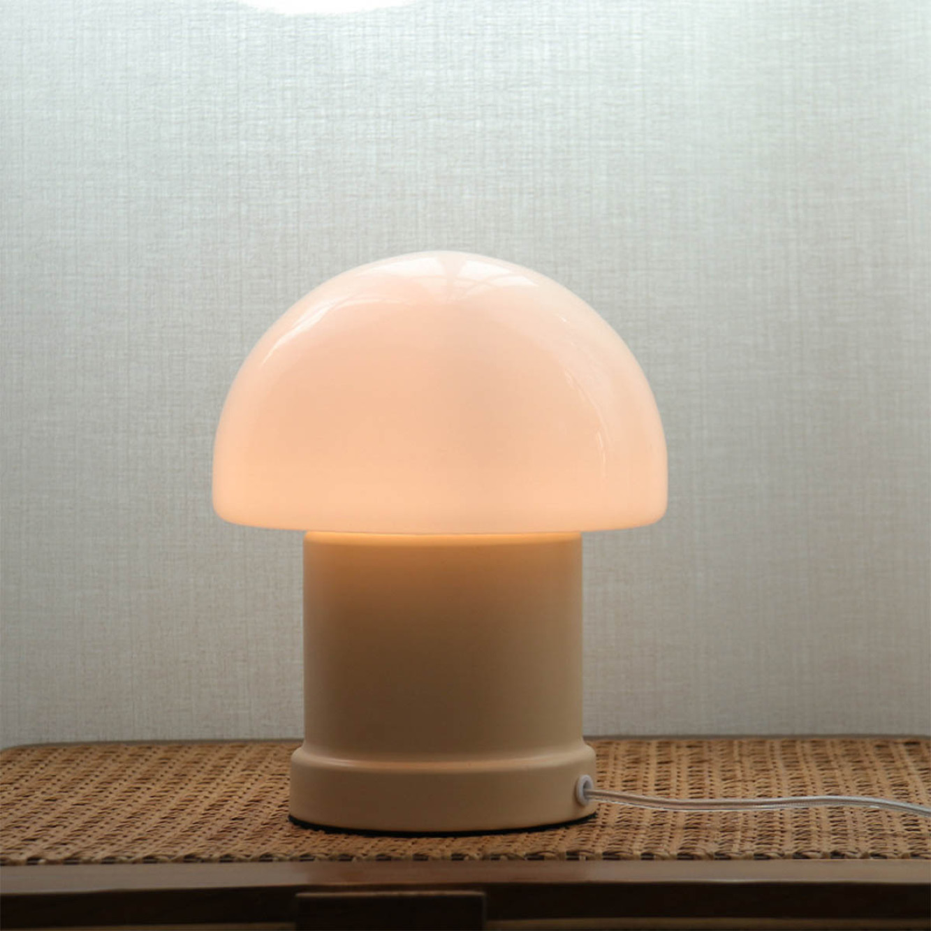 VeroMan テーブルランプ 卓上ランプ ベッドサイドランプ ランプ モダン