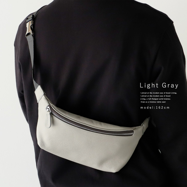 VitaFelice（ヴィータフェリーチェ） ボディバッグ レディース きれい