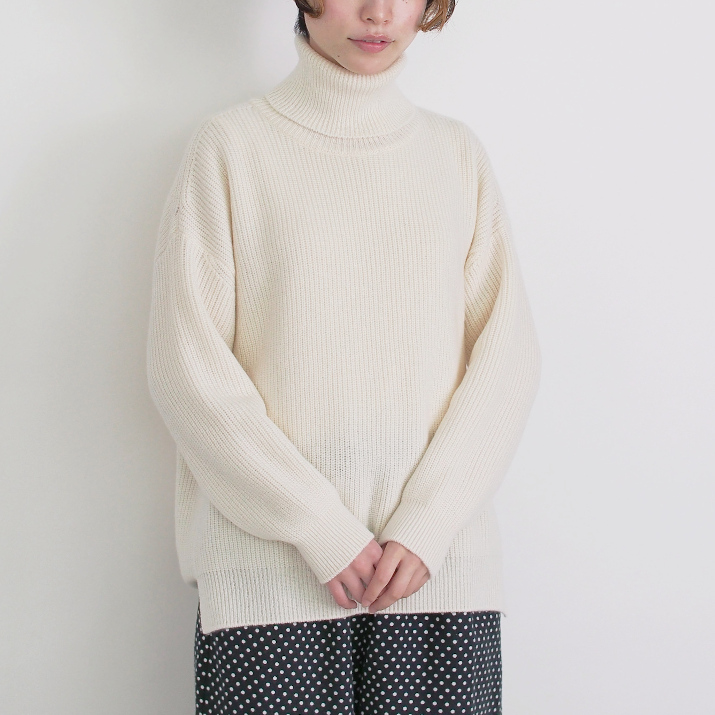 PRODIGAL（プロディガル） カシミヤ 100％ 畦編み タートルネック