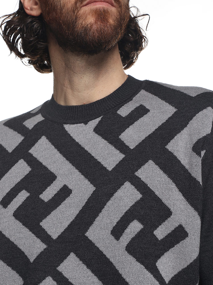 FENDI（フェンディ） ニット メンズ セーター FF柄 クルーネック