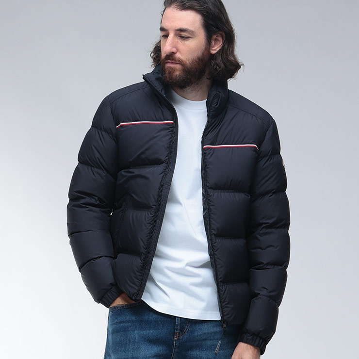 MONCLER（モンクレール） ダウン アウター メンズ フロント