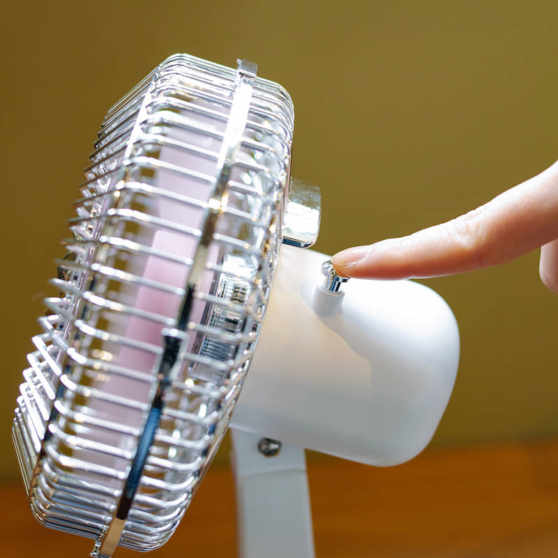 卓上扇風機 レトロファン レトロ扇風機 充電式 コードレス扇風機