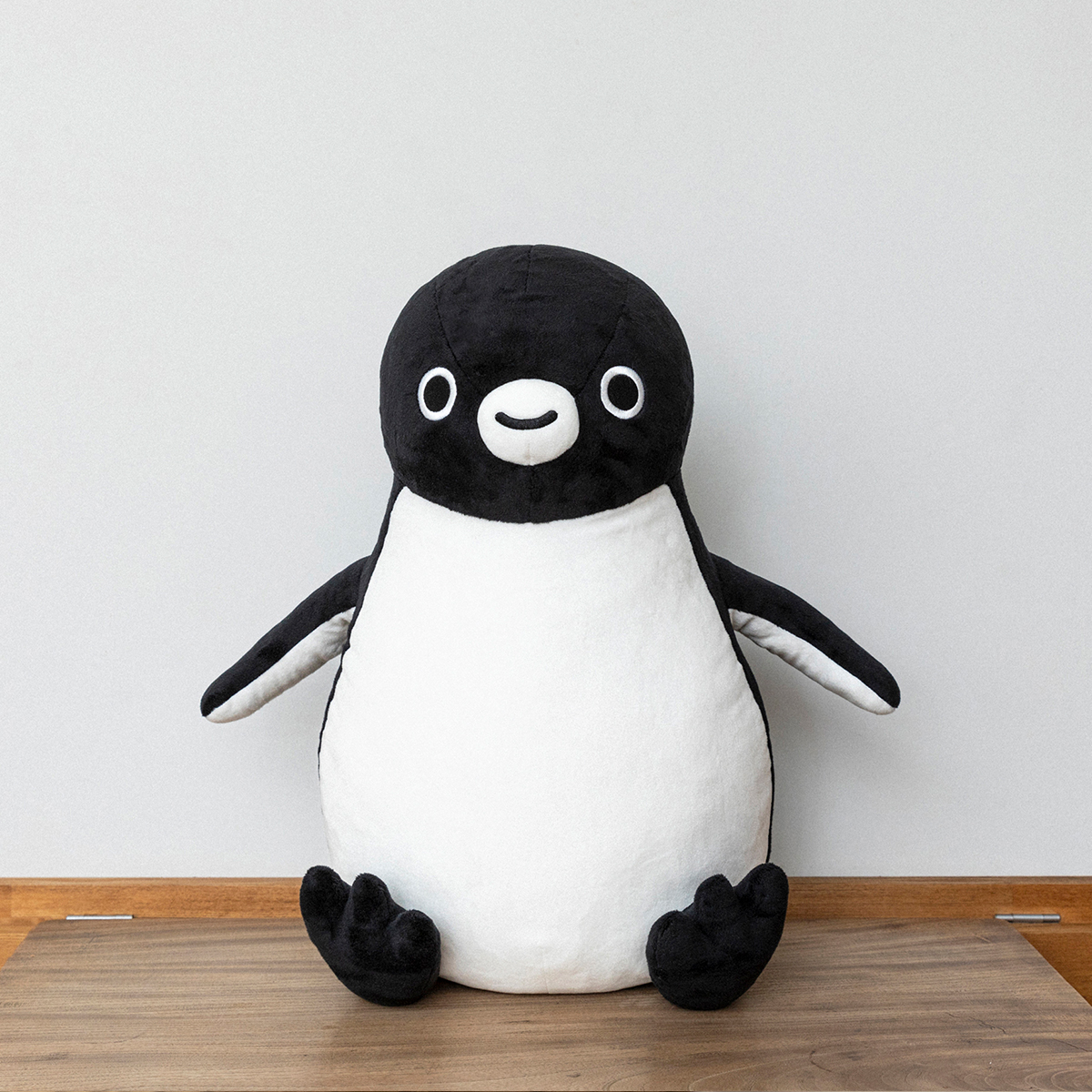 在庫なし・入荷未定】Suicaのペンギン 抱っこサイズぬいぐるみ