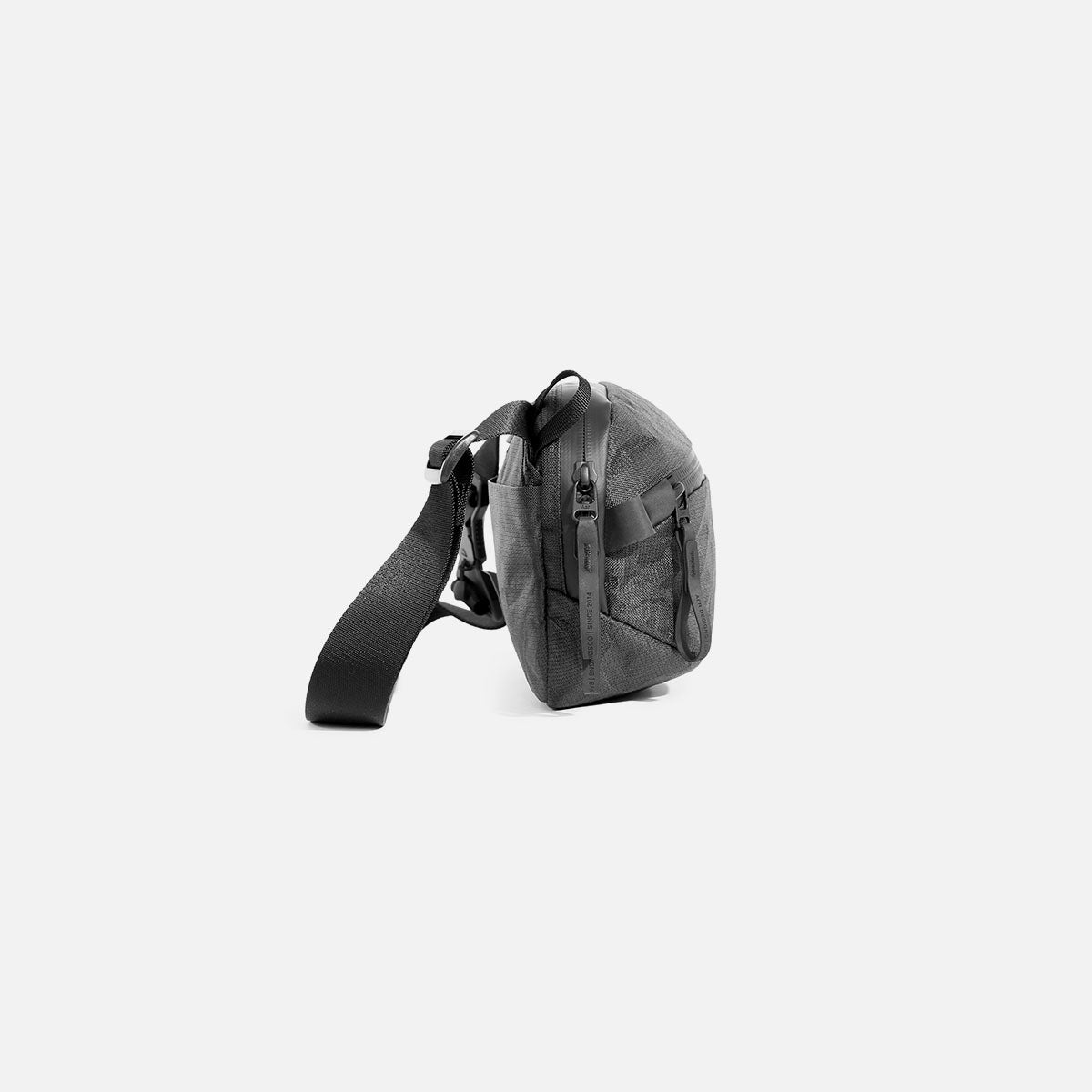 Aer - Day Sling 3 (3L) - Ultra - sling – Rove Goods