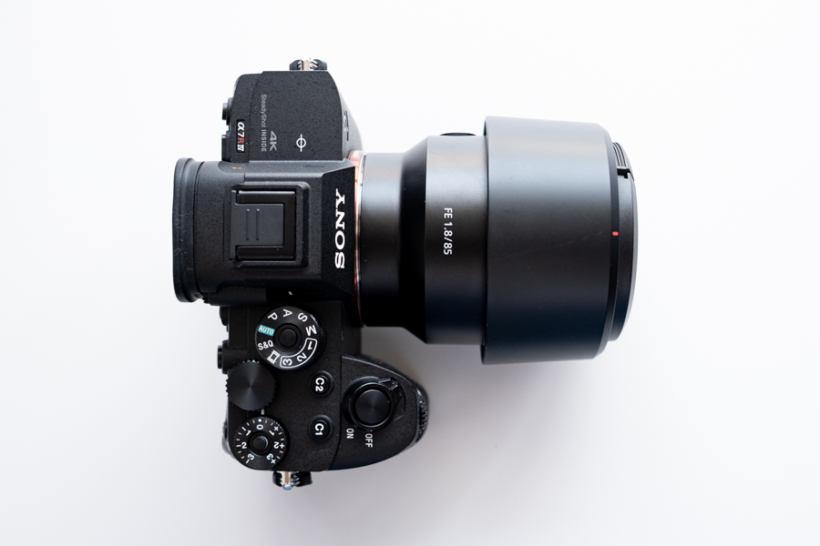 ポートレート撮影におすすめの単焦点レンズ「 SONY FE 85mm F1.8