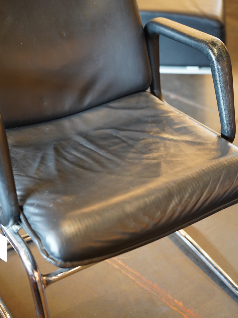 カンチレバーチェア ヴィンテージ SHARK ATTACK