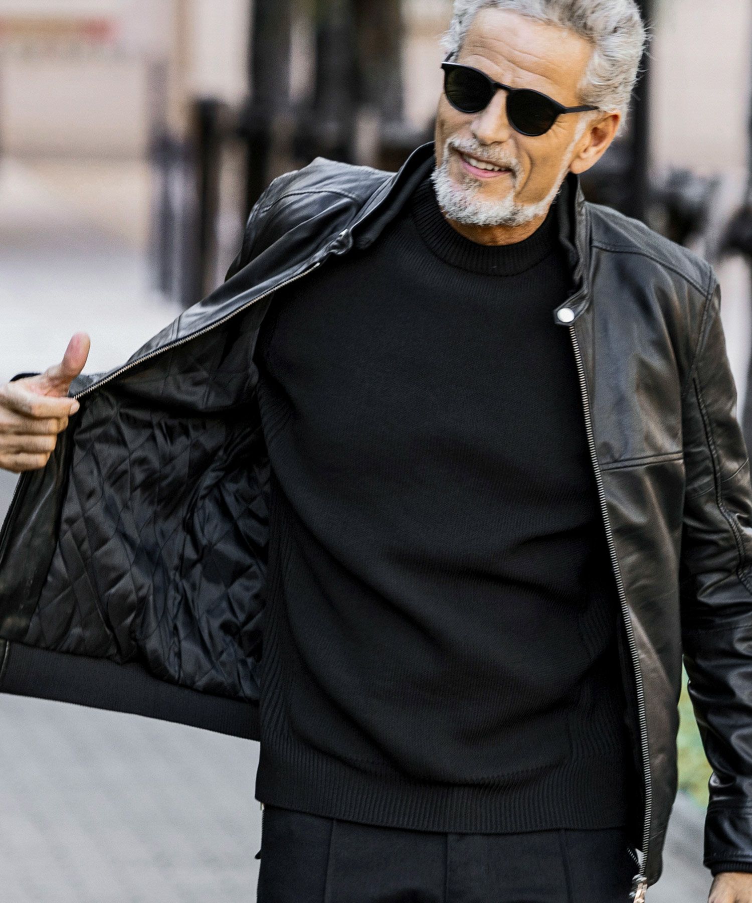 AKM Contemporary(エイケイエムコンテンポラリー)レザーブルゾン