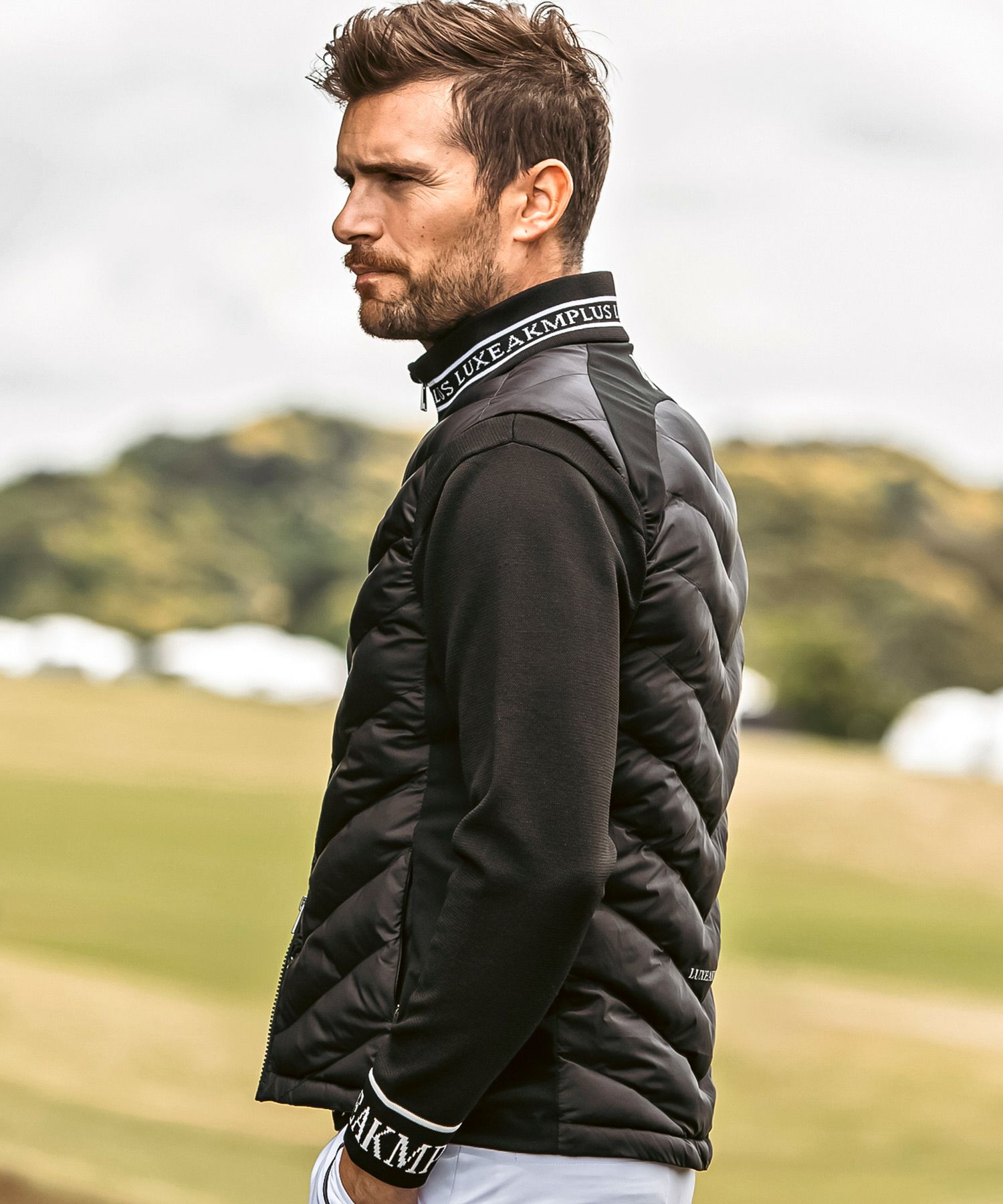 LUXEAKMPLUS(リュクスエイケイエムプラス)ゴルフ ムーブライトパデッド