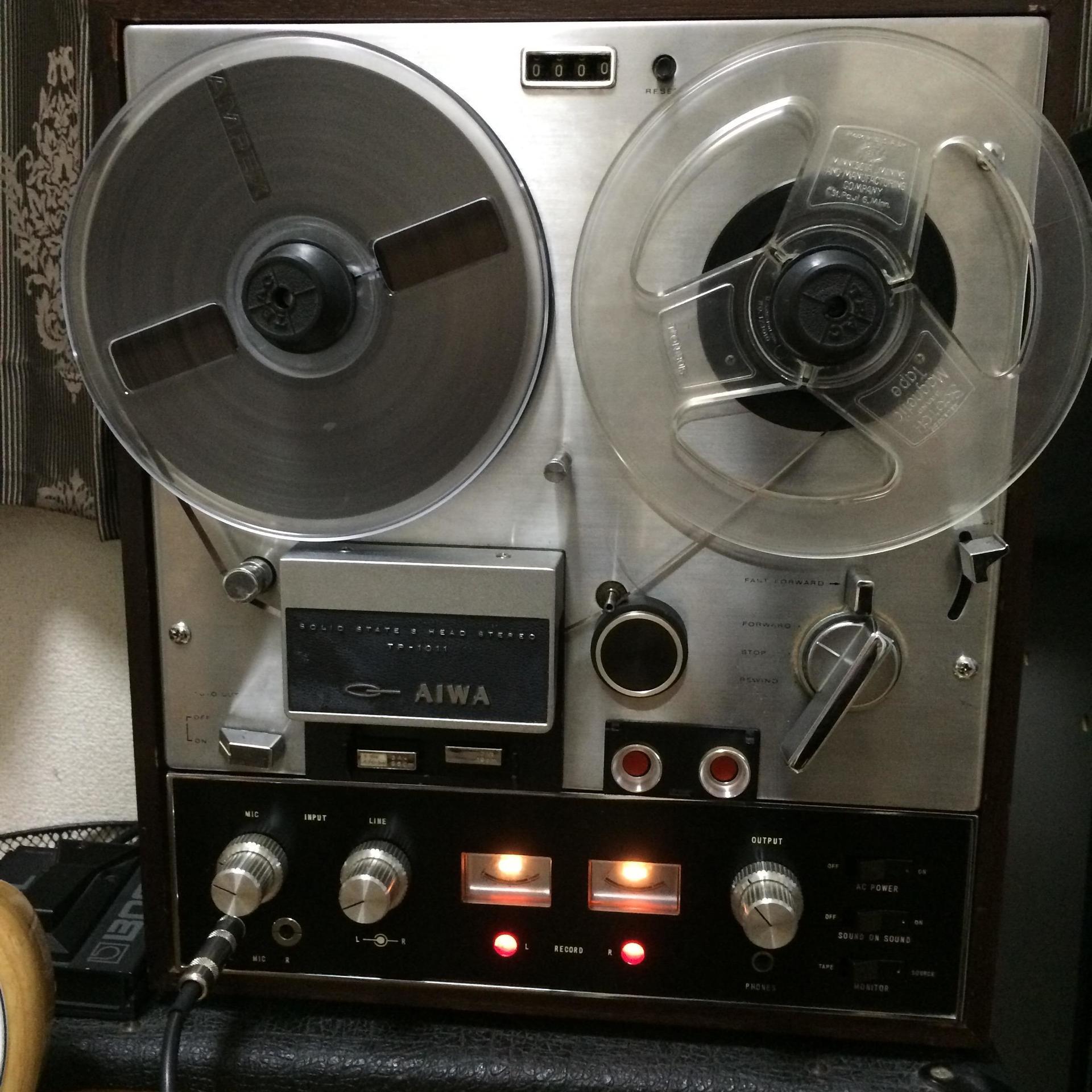 AIWA TP-1011 リッチーブラックモアの最終兵器！: ロックで飲食！！