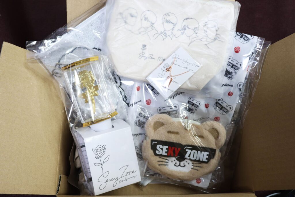 可愛いすぎると話題】セクゾSZ10THツアーグッズを詳しくレビュー【2021