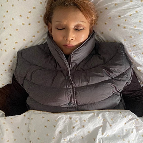 モスコビーリッチダウン 冬ごもり ショルダーダウン｜株式会社篠原化学