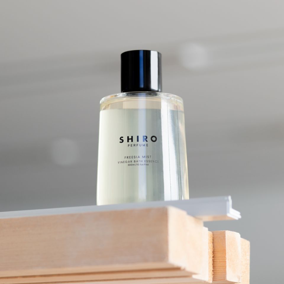 新品】SHIRO FREESIA MIST ビネガーバスエッセンス300ml 【公式通販】