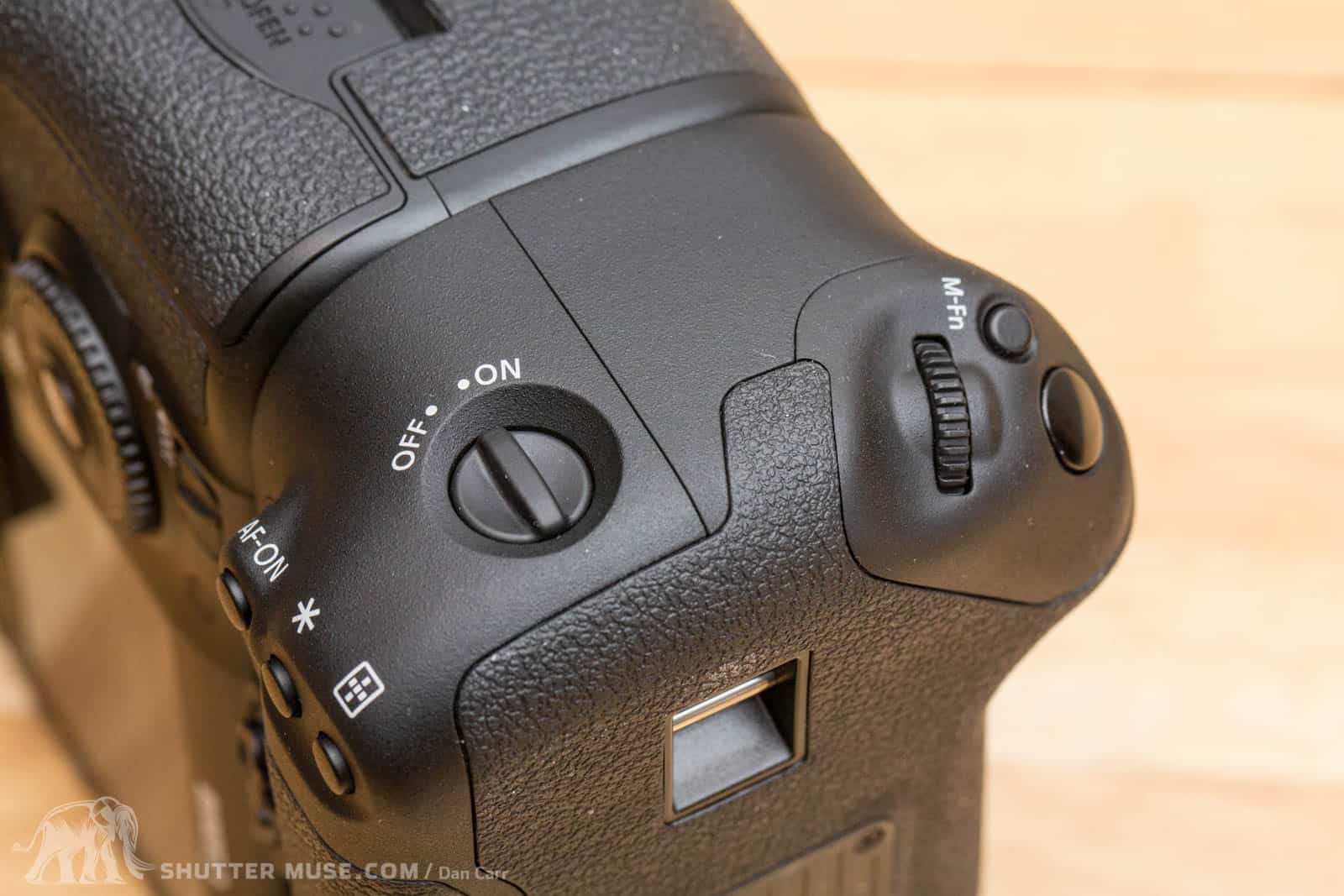 Canon BG-E16 Battery Grip Review for 7D Mark II