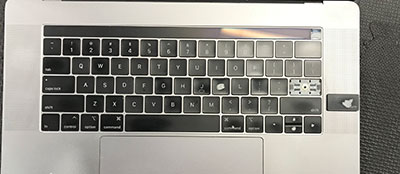 MacBook Pro 15 A1990のキーボード交換 英語配列 | パソコン修理ならPC本舗