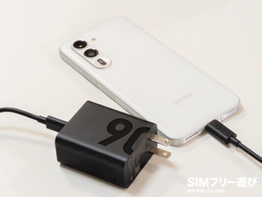 arrows Alphaの電池持ち、バッテリー、充電周りをレビュー！ | SIM