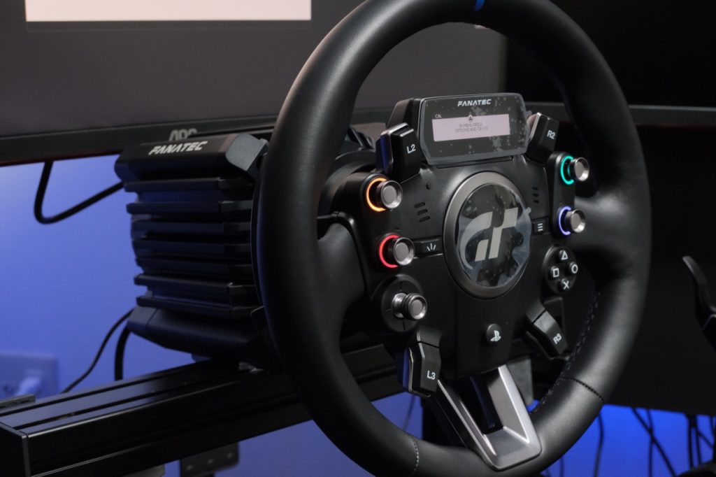 FANATECのプレステ、XBOX、PC全対応の GT DD Extreme(Clubsport DD+)の