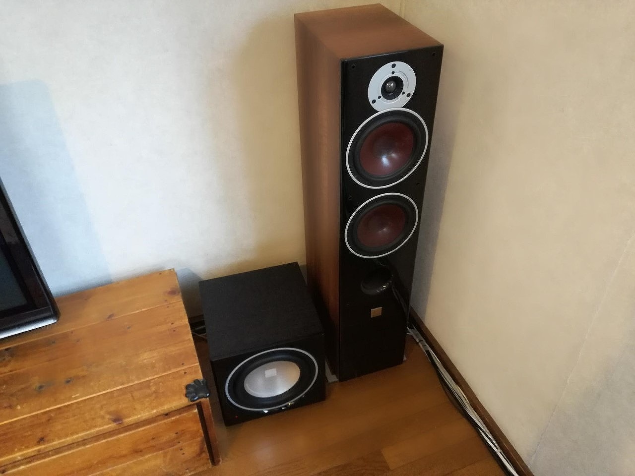 DALI ZENSOR7 と SUB E-9F (中古)を買ってみた | 市街化調整区域に