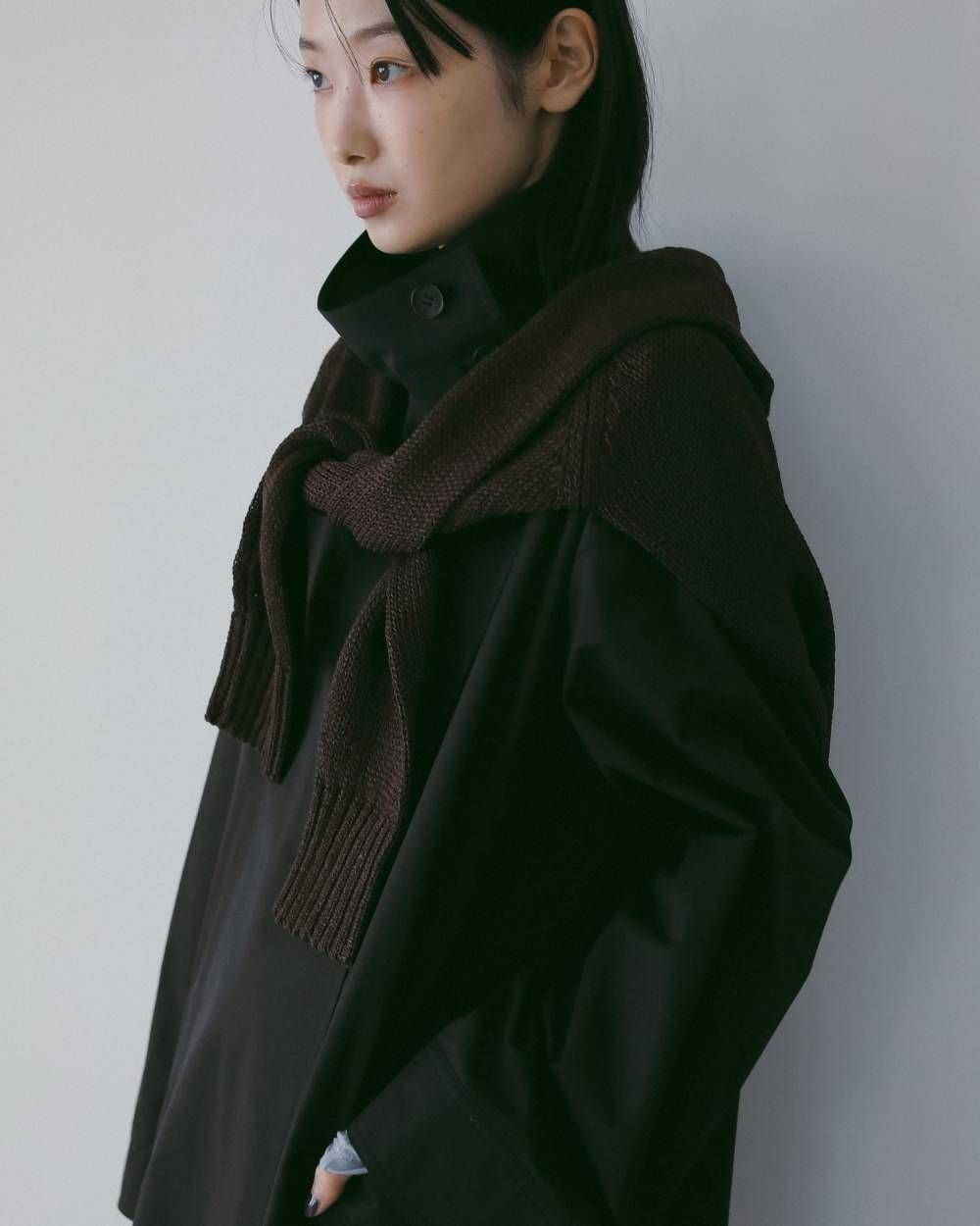 ànuke - Standcollar Long Coat (Black) / スリットリブニット