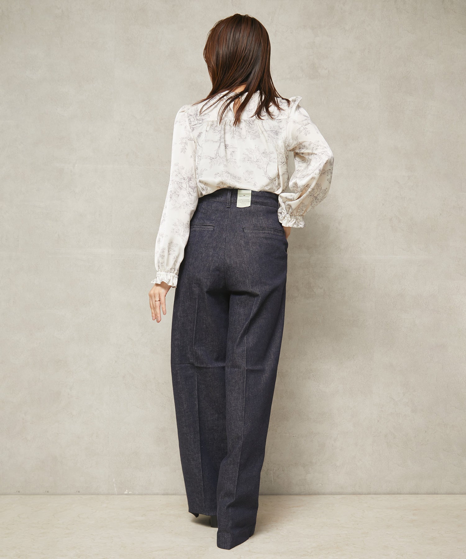 YANUK】ピンタックストレート インディゴ – Sirin Online Store