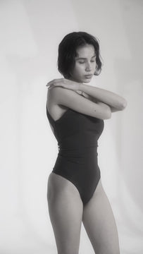 ZAHA Ⅱ - midnight black – SISANDI