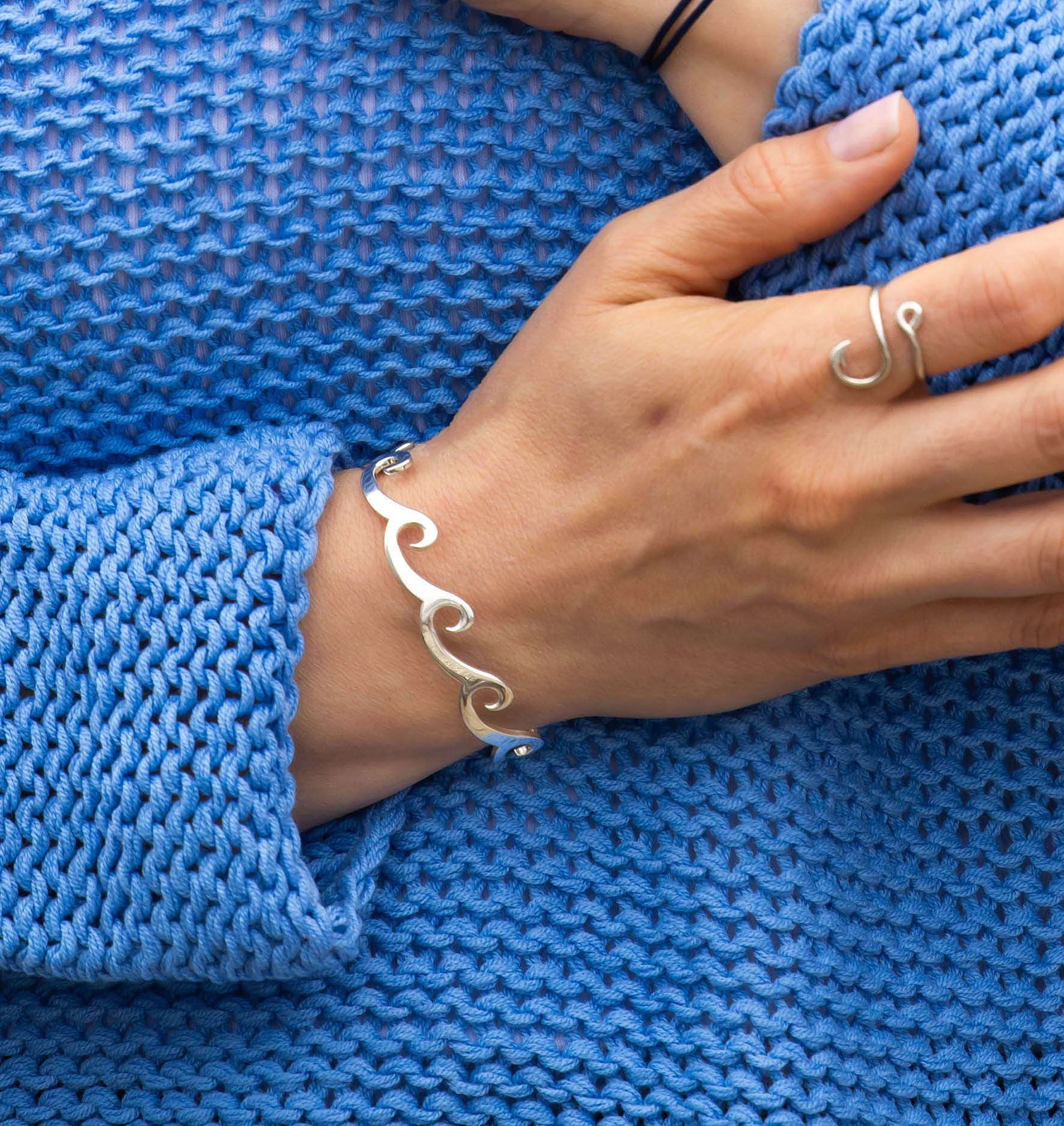 f00400b2-e6ad-4f44-b86a-