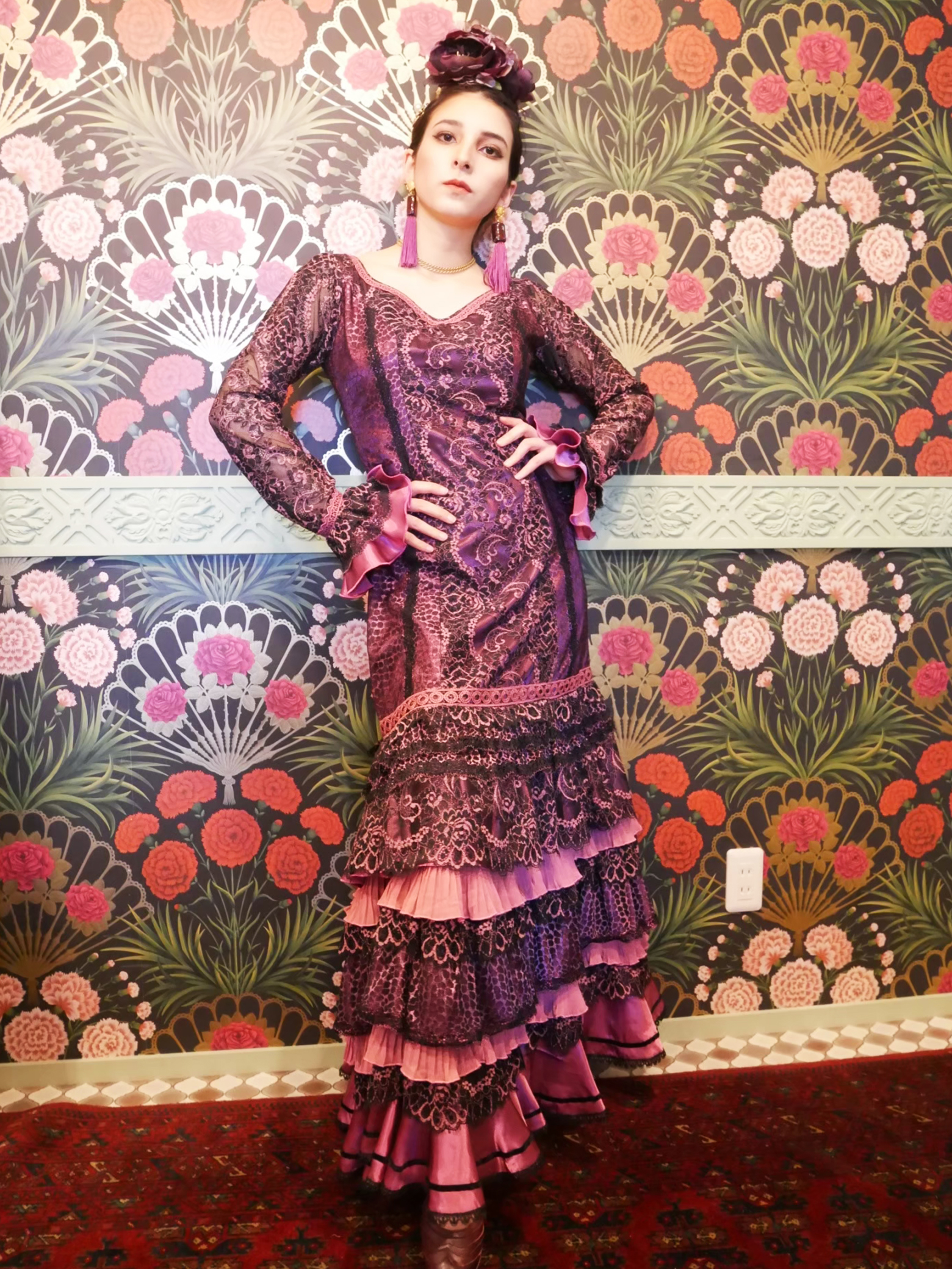 Sonia Johnes | フラメンコ衣装のソニア・ジョーンズ 公式ブランドサイト