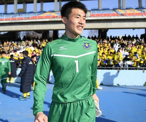 2本をストップし圧巻のPK戦3-0勝利に貢献！ 仙台育英GK佐藤文太が