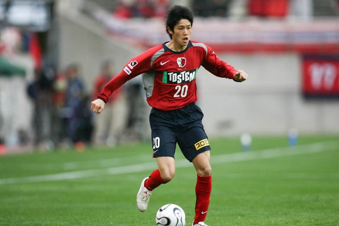 PHOTO】32歳で引退の内田篤人。右サイドを駆け抜けたキャリアを厳選