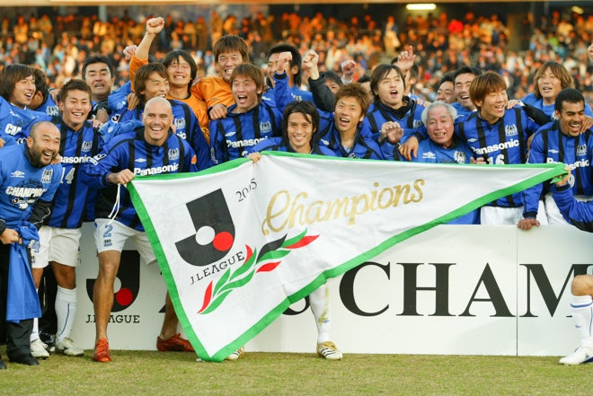PHOTO】「Jリーグ歴代最強チーム」はどれだ!?｜2005年ガンバ大阪の特選