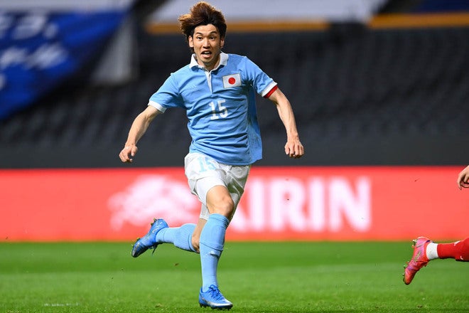 PHOTO】『サッカー日本代表100周年アニバーサリーユニフォーム』を着用