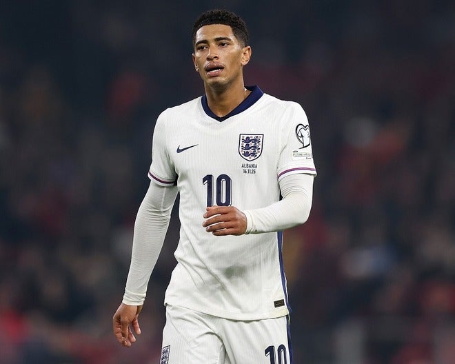 イングランドの“10番争い”に複数メディアが注目。ベリンガムか