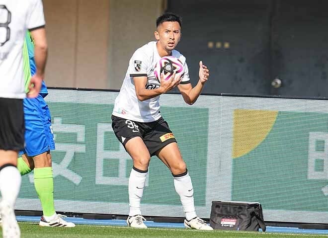 浦和レッズ PHOTO】移籍後初ゴールが貴重な同点弾となった前田直輝を