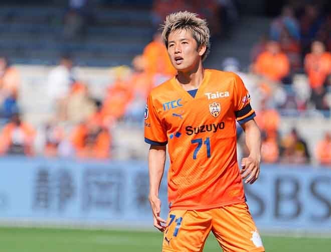 清水エスパルス PHOTO】自身のJ100試合出場セレモニー直後の前半1分