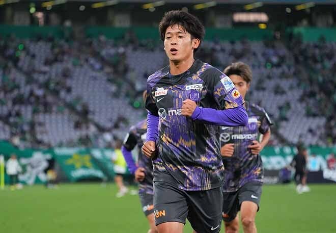 サンフレッチェ広島 PHOTO】試合開始早々の2ゴールでチームを勢いづけ