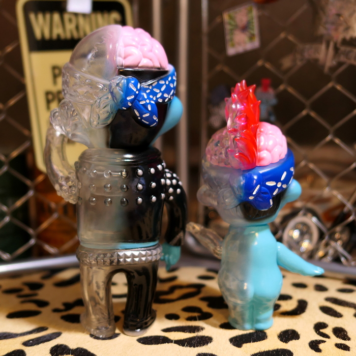 BlackBook Toyの新たな「PUNK ROCK BOY & BABY」は「50/50