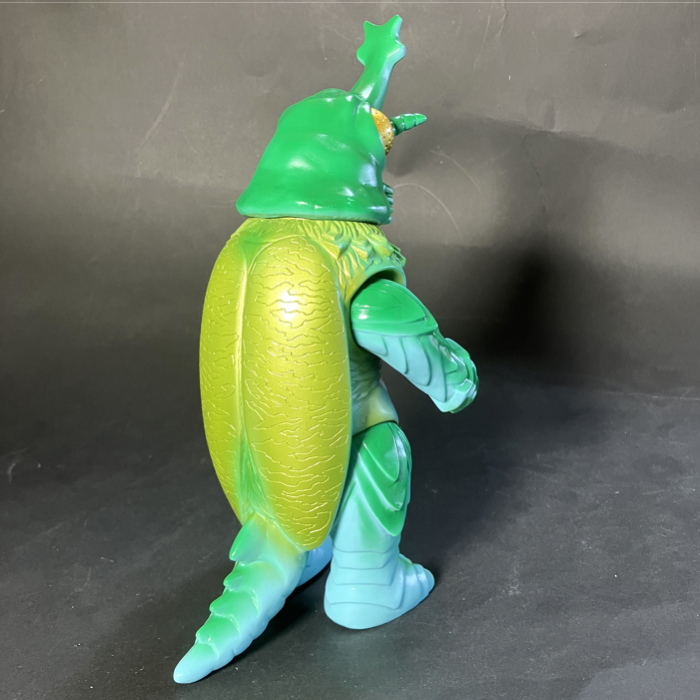 昭和のソフビ：マルサンブルマァクまつり2024夏」にマルサンから二大