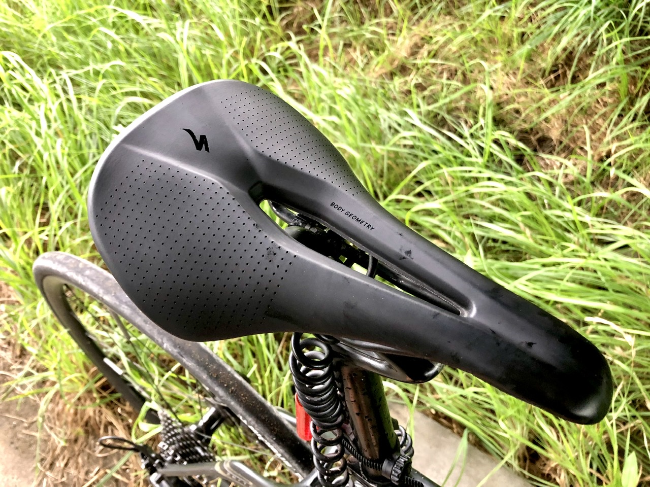 インプレ】スペシャライズドのPower ARC Expertサドルを購入！尿道の
