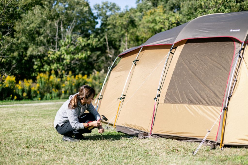 スノーピークの新作テント「エントリー2ルームエルフィールド」って