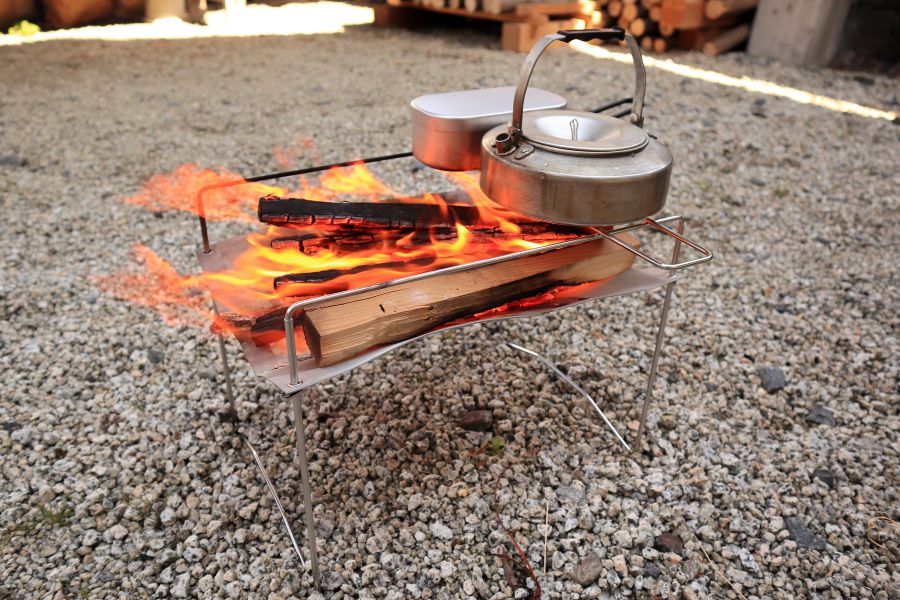 PAAGOWORKS ニンジャファイヤースタンドソロ｜わずか275g！超ミニマル