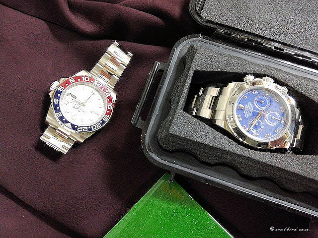 時計ケースはカラーリング！ | 高級時計ケースのソウルバード