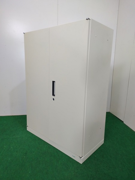 okamura製 VILLAGE 両開き書庫 カギあり 8VS161 Z924 W800×D400×H1100