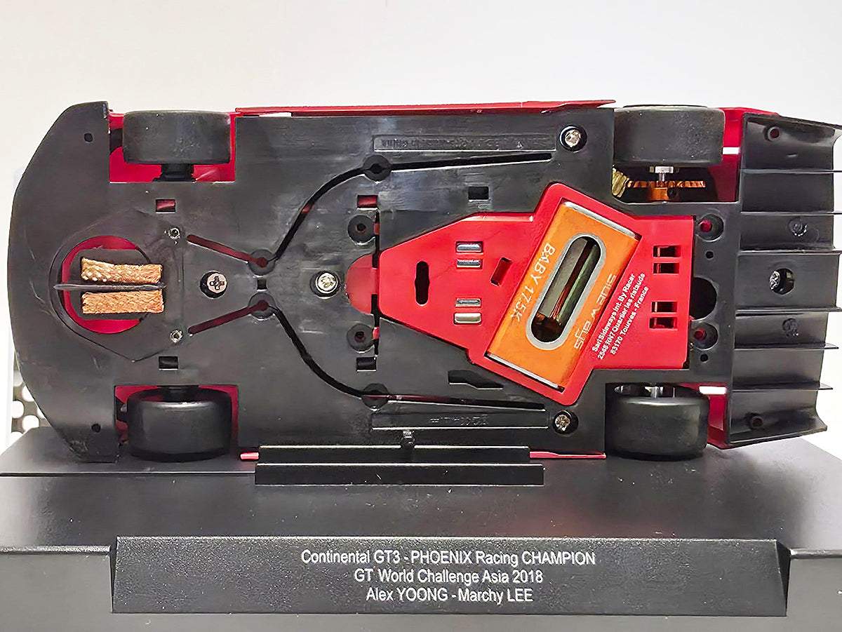 Sideways SWCAR06a Bentley Continental GT3 PHOENIX Racing Champion