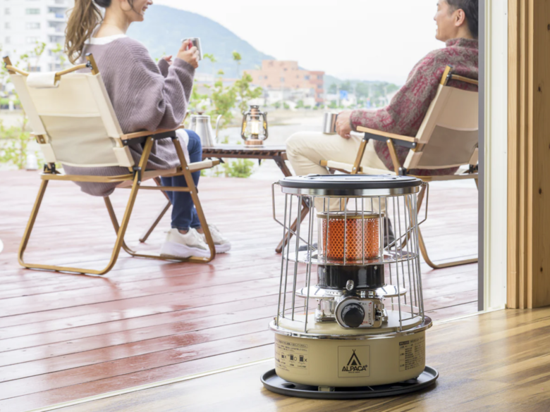 アルパカプラスストーブTS－77NCにサンドベージュの新色登場！昨年との