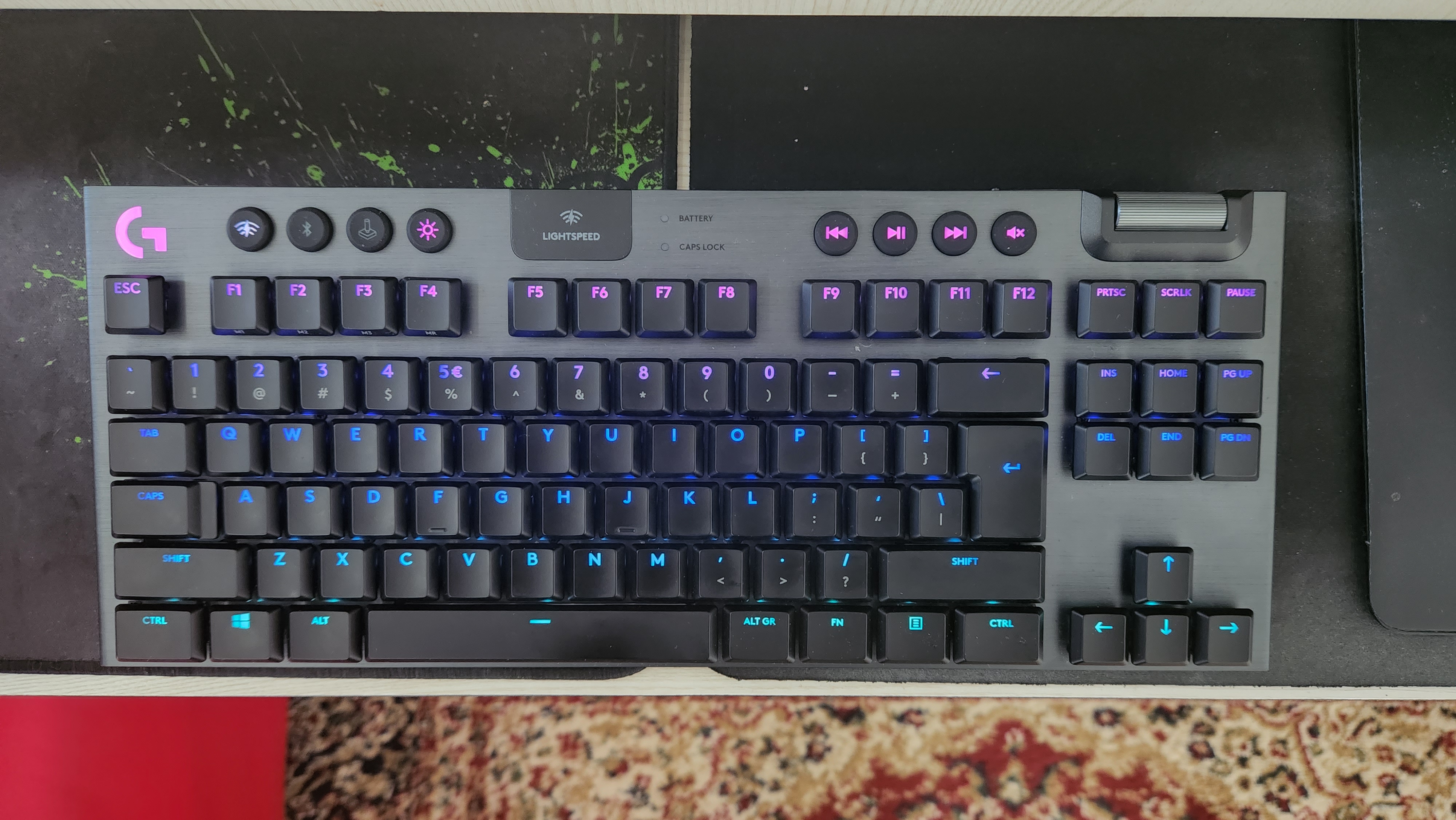 Logitech G915 TKL Keyboard Review