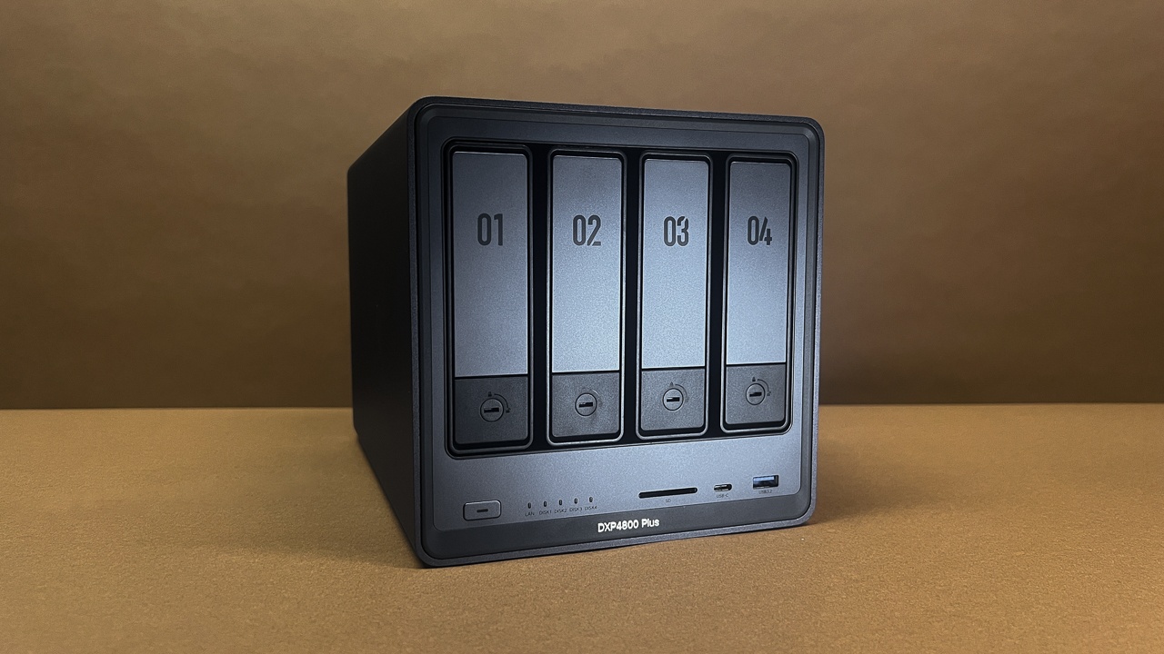 Ugreen NASync DXP4800 Plus - Review 2024 - PCMag Middle East